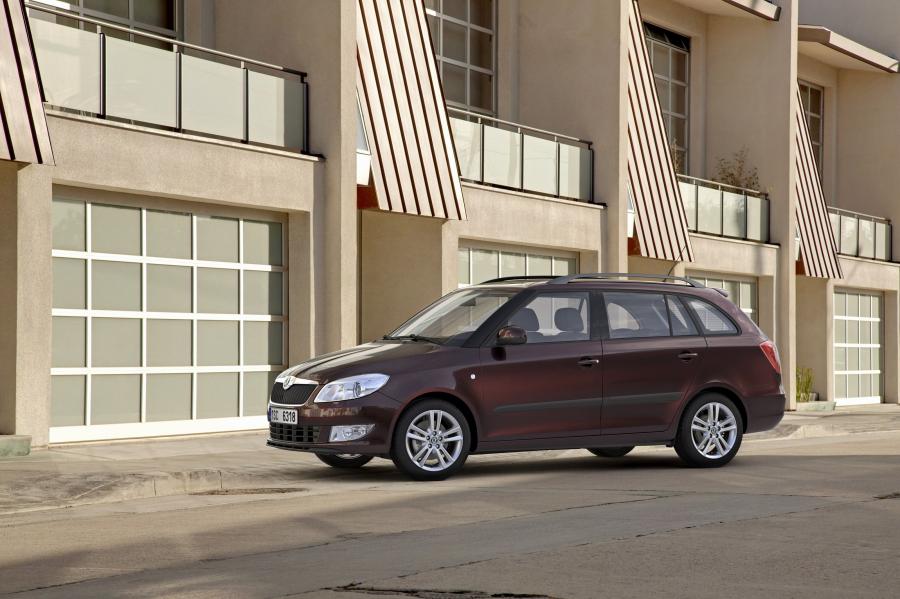  Skoda Fabia Combi 2010 года  (фото 16 из 25)